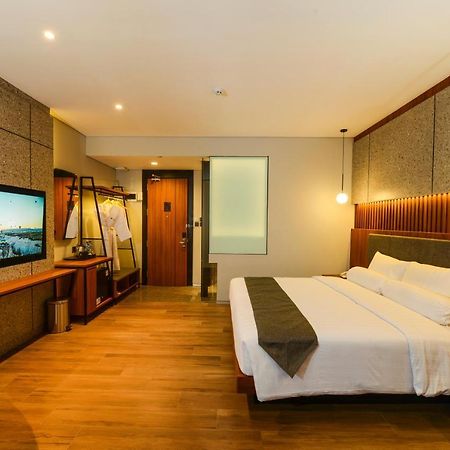 Nata Azana Hotel Solo Εξωτερικό φωτογραφία
