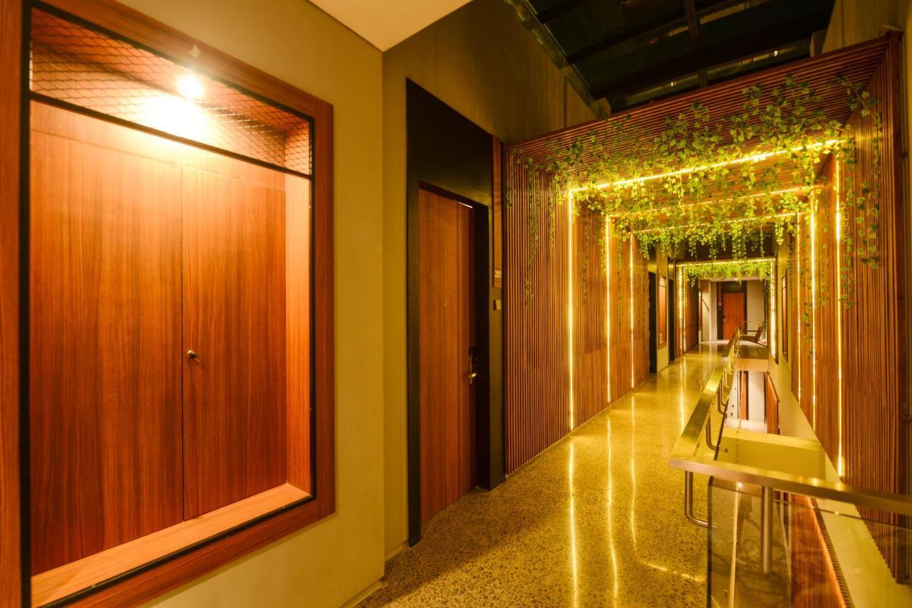 Nata Azana Hotel Solo Εξωτερικό φωτογραφία