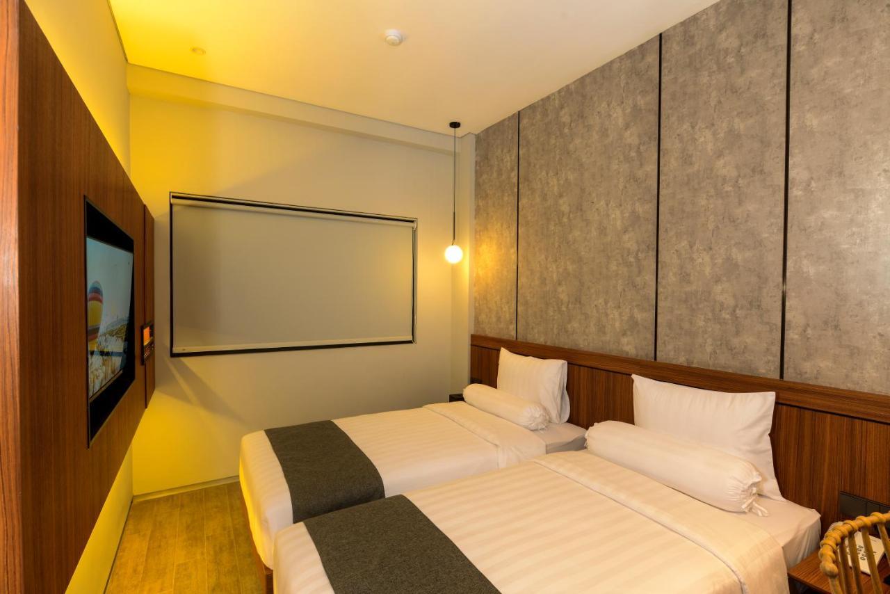 Nata Azana Hotel Solo Εξωτερικό φωτογραφία
