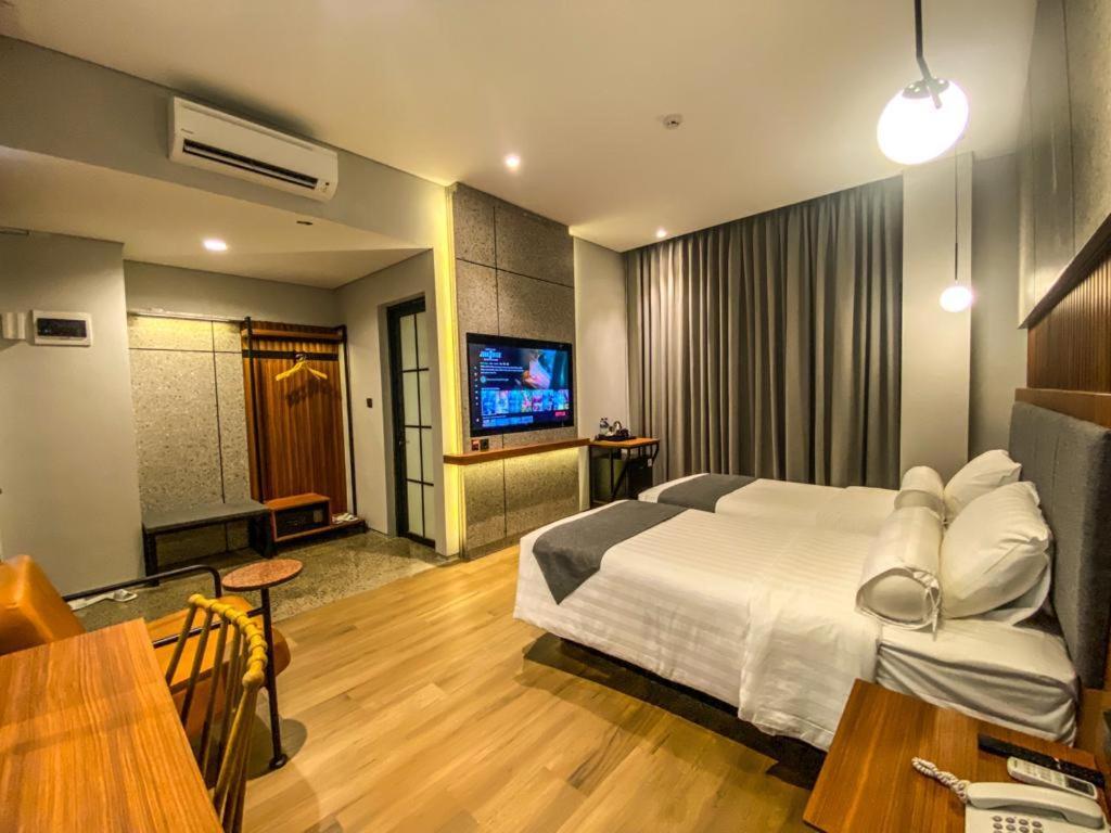 Nata Azana Hotel Solo Εξωτερικό φωτογραφία