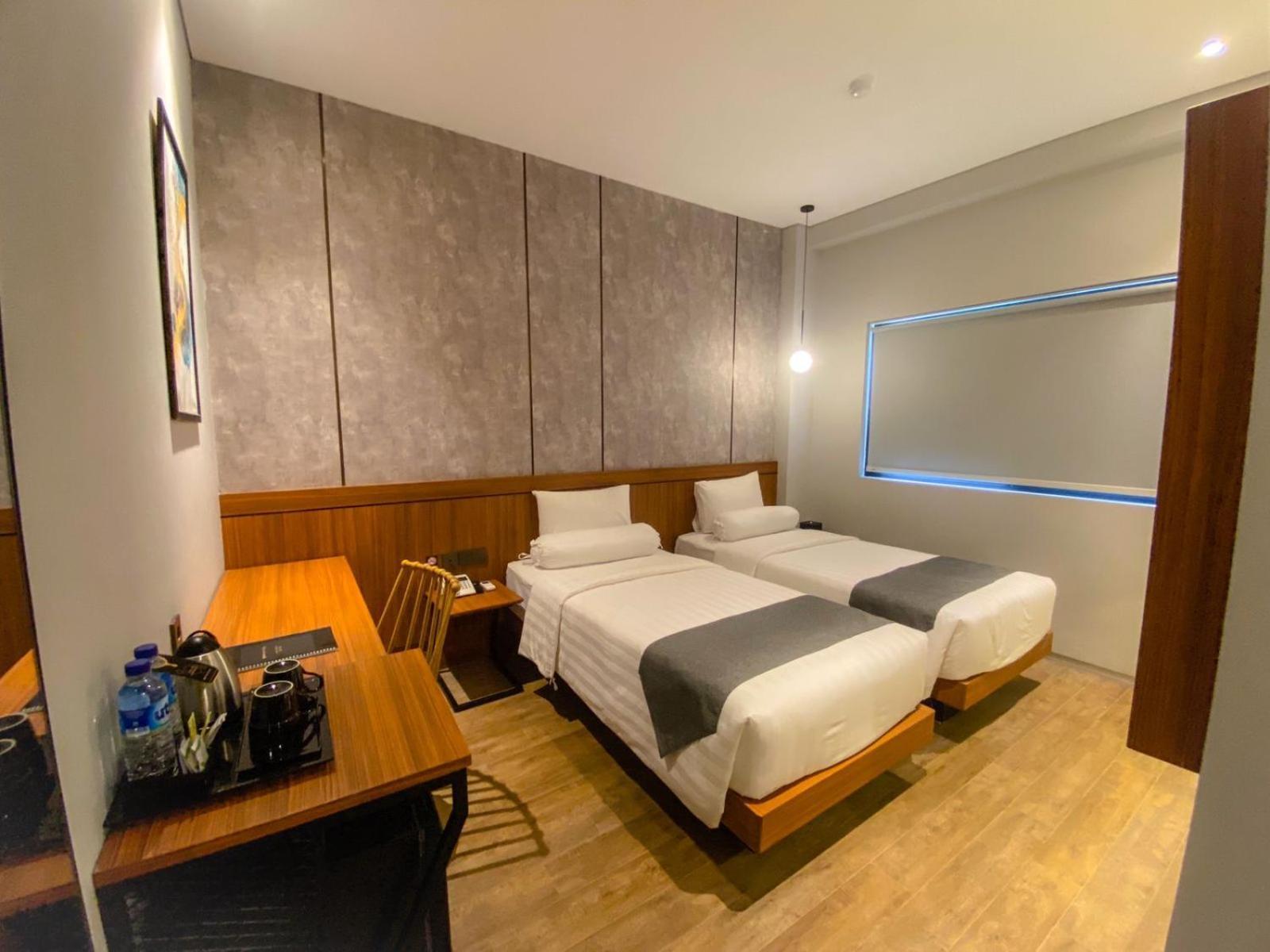 Nata Azana Hotel Solo Εξωτερικό φωτογραφία